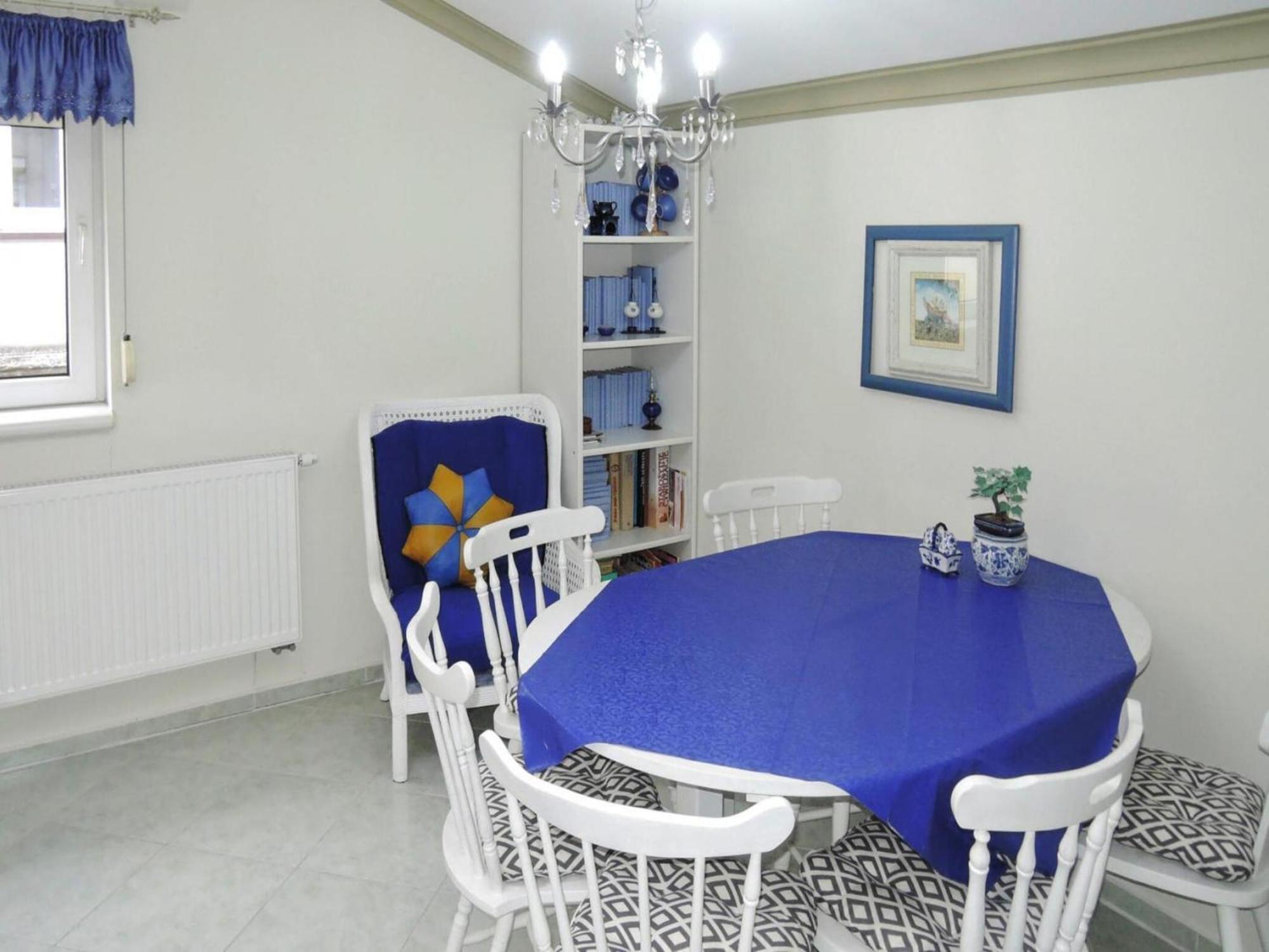 Cozy Apartment 600M From The Sea, Miedzyzdroje Esterno foto